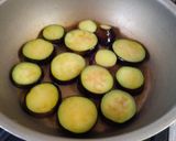 牡蛎としめじとなすの豆板醤ピリ辛炒め煮♪作り方5写真