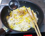 エノキとコーンのめんつゆバター作り方4写真