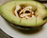 おひとりさまのワサマヨ醤油でアボカド作り方2写真