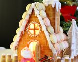 抜型で簡単！ヘクセンハウス　お菓子の家作り方22写真