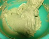 白餡入り濃い抹茶ロールケーキ作り方10写真