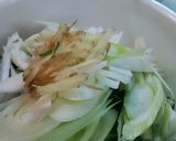野菜たっぷり餃子スープ作り方2写真