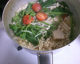 ほうれん草 ミニトマトの味噌中華スープ♪作り方4写真