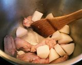 鶏手羽中＆大根♪スープ風【圧力鍋】作り方2写真