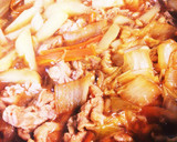 豚すき焼き☆家計に優しい♪残り野菜で！作り方4写真