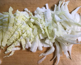 とろ〜りおいしい☆白菜の中華風スープ作り方1写真