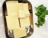 高野豆腐と絹さやの煮物作り方1写真