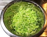 ヘルシー！パクチーたっぷり豆腐餃子作り方1写真