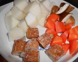 まぐろフレーク味付缶詰を使った野菜の煮物作り方1写真