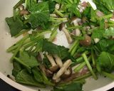ほうれん草としめじの中華炒め作り方2写真