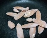 おばあちゃんのキャベツ魚肉ソーセージ炒め作り方2写真