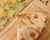 ゴルゴンゾーラ蜂蜜ピザを家庭用焼き窯で…作り方26写真