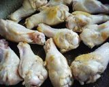 缶チュウハイで鶏手羽元煮作り方3写真