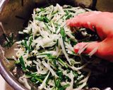 混ぜて焼く☆簡単〜♪ニラと豚入り大根もち作り方2写真