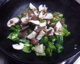 椎茸とピーマンの甘じょっぱい味噌炒め作り方2写真