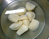 簡単♪じゃが芋と玉ねぎ 油揚げの和風煮！作り方1写真