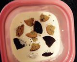タッパで振る！簡単クッキーアイスクリーム作り方1写真