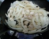 トマトと鶏肉のチーズ丼★作り方1写真