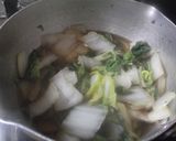 白菜と魚肉ソーセージの醤油煮作り方3写真
