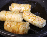 節約おかず♡ちくわと油揚げのクルクル巻き作り方4写真