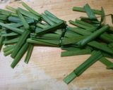 ニラ入り鶏つくね！ もやしニラの塩ダレで作り方1写真