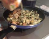 チキンとキノコのクリーム煮のスパゲッティ作り方4写真