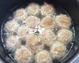 簡単失敗なし！鶏団子のコク旨クリーム煮☆作り方2写真