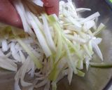 大根の皮のきんぴら☆節約の一品に！作り方1写真