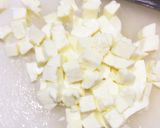 簡単おつまみ＊マルゲリータの春巻きピザ作り方2写真