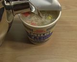 カップ麺で作る海鮮お好み焼き作り方1写真