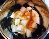 ベーコンの出汁が染みた♡大根と白菜の煮物作り方3写真