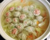 寒い日に！！野菜たっぷり肉団子スープ鍋作り方5写真