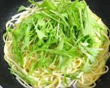 ワンポットパスタ☆塩辛わさびクリーム作り方6写真