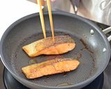 妊娠、授乳に!鮭のアボカドチーズ焼き作り方3写真