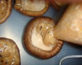 椎茸に♪とりバーグのにんにくソースがけ♪作り方4写真