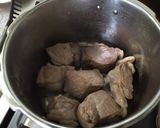 圧力なべでやわらか☆じゃがいもと豚の角煮作り方8写真