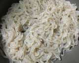 しらたきとにんじんのたらこマヨ炒め♡作り方3写真