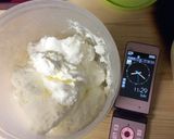 乳化剤入り生クリームもOK!手作りバター作り方5写真