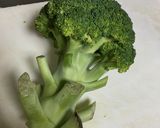 カリカリがやみつき!しらすブロサラダ☆作り方1写真