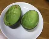 クリームチーズの簡単アボカドサラダ作り方2写真