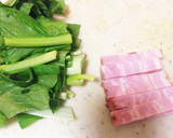 簡単☆小松菜ベーコンの中華風クリーム炒め作り方1写真