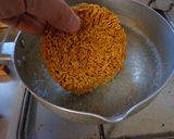最速のチキンラーメン作り方3写真