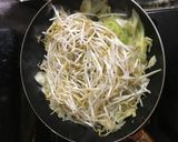調味料一つ‼︎キャベツともやしの炒め物作り方2写真