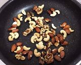 ねちょ〜ん甘味噌ナッツ♩♩作り方1写真