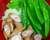 時短！きぬさや玉ねぎソーセージ♬マヨ醤油作り方2写真
