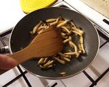 簡単☆しめじのニンニク炒め作り方2写真