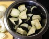 チーズが決め手♪鶏肉とナスのトマト煮作り方1写真
