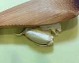 牡蠣と春菊のパスタ ペペロンチーノ作り方1写真