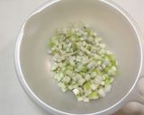 皮捨てないで！大根皮と卵の甘炒りそぼろ作り方1写真