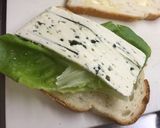 簡単ブルーチーズとサラダ菜のサンドイッチ作り方4写真